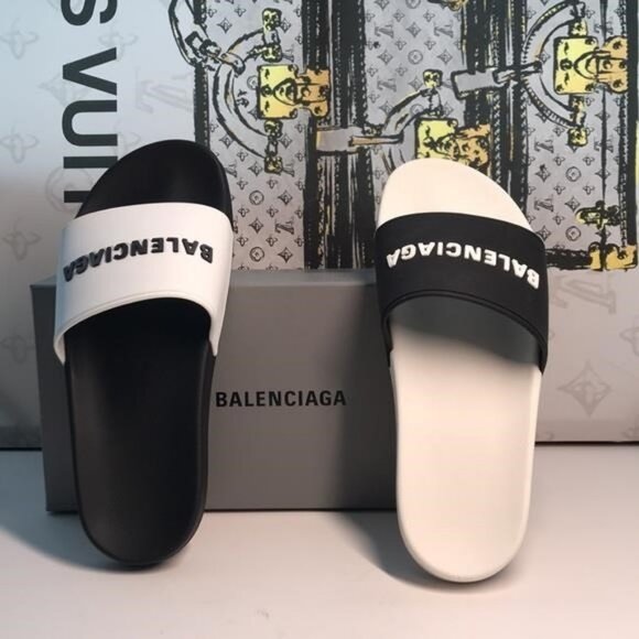 Balenciaga Men’s Logo Mismatched Slide Sandals | Size 8 | New Authentic - Picture 8 of 11